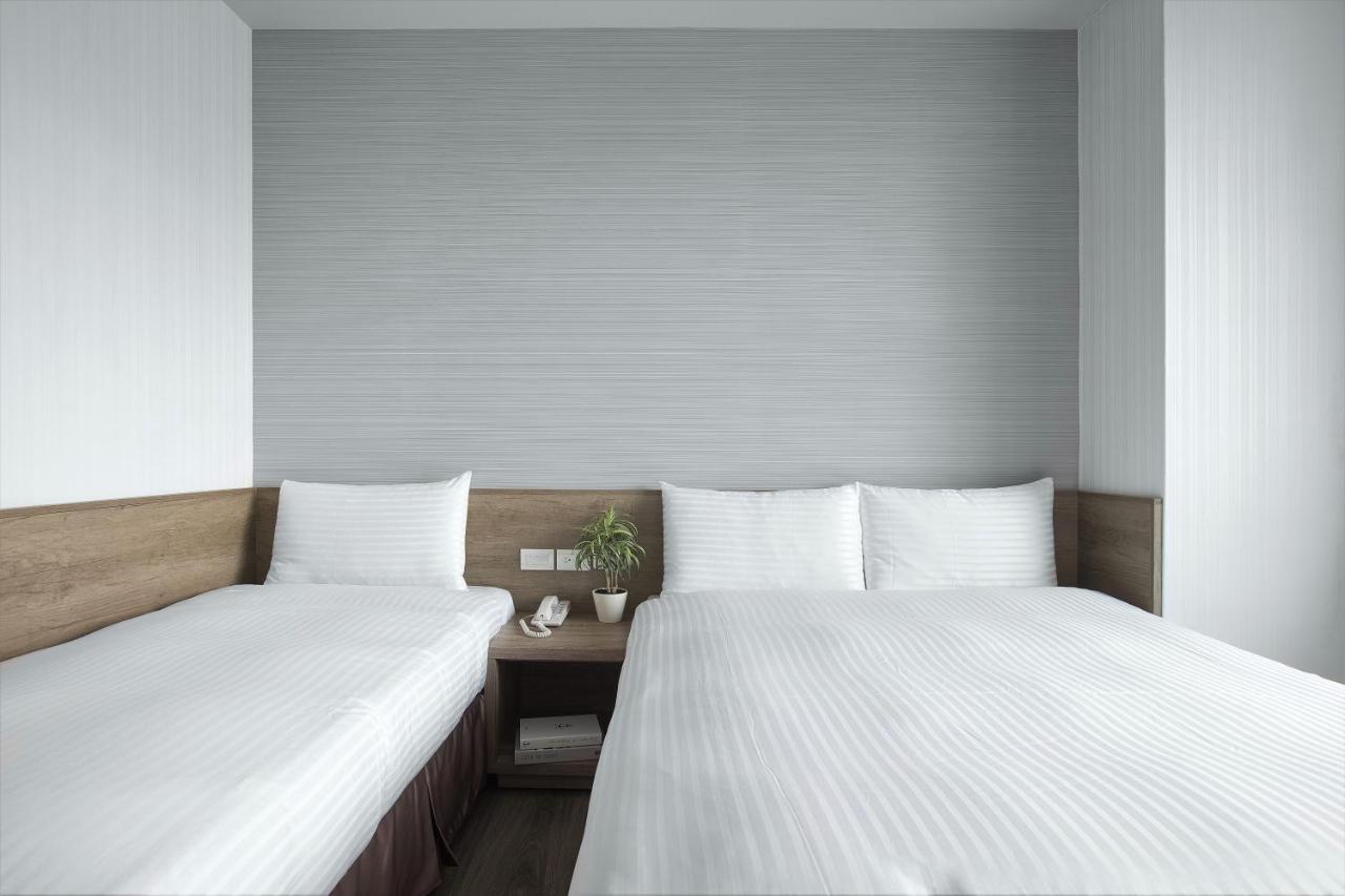 Hotel Brown - Zhongzheng Ταϊνάν Εξωτερικό φωτογραφία