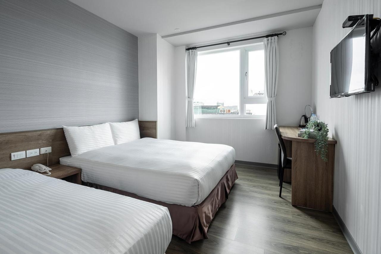 Hotel Brown - Zhongzheng Ταϊνάν Εξωτερικό φωτογραφία