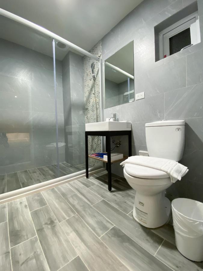 Hotel Brown - Zhongzheng Ταϊνάν Εξωτερικό φωτογραφία